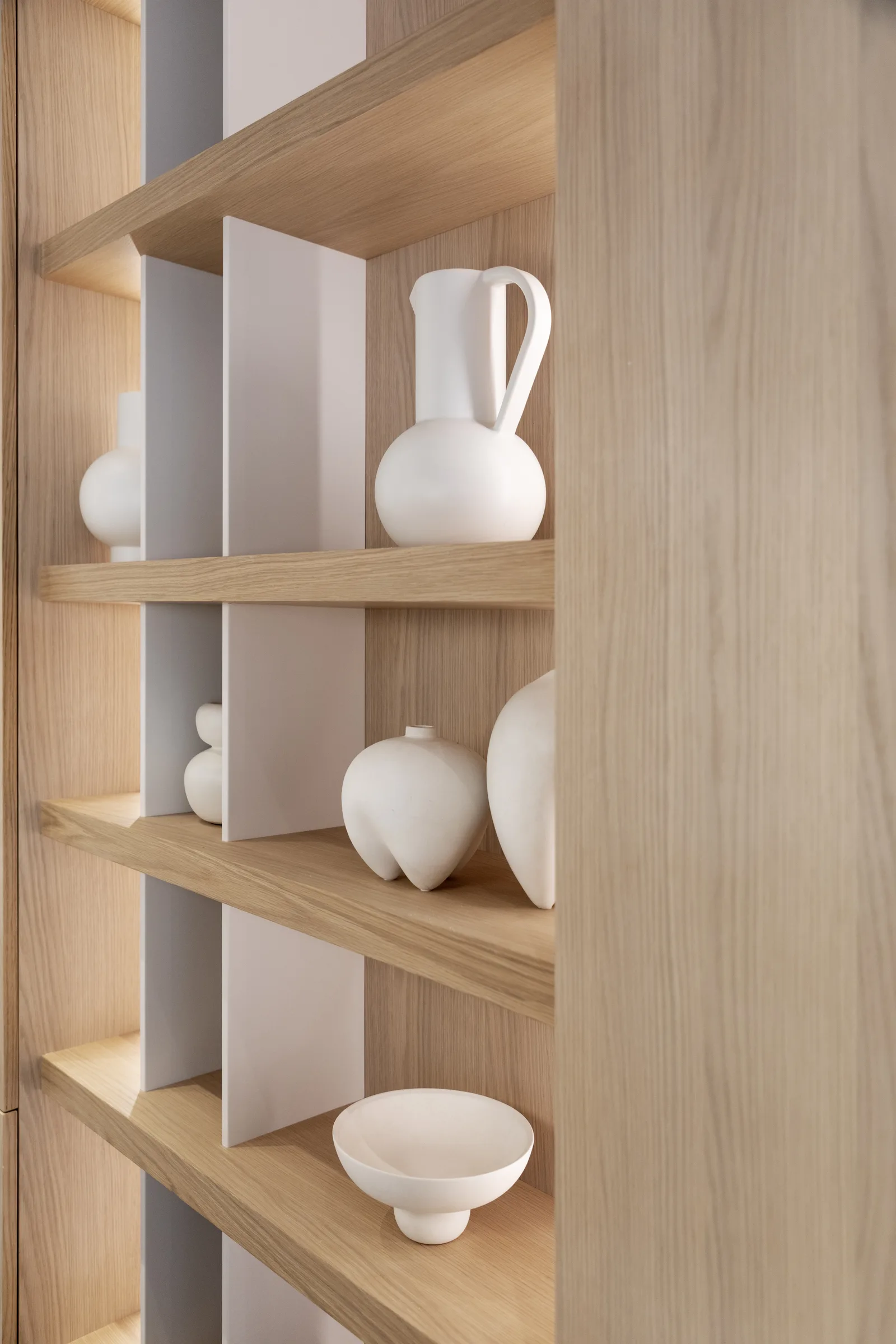 Sharet Show Apartment, detail