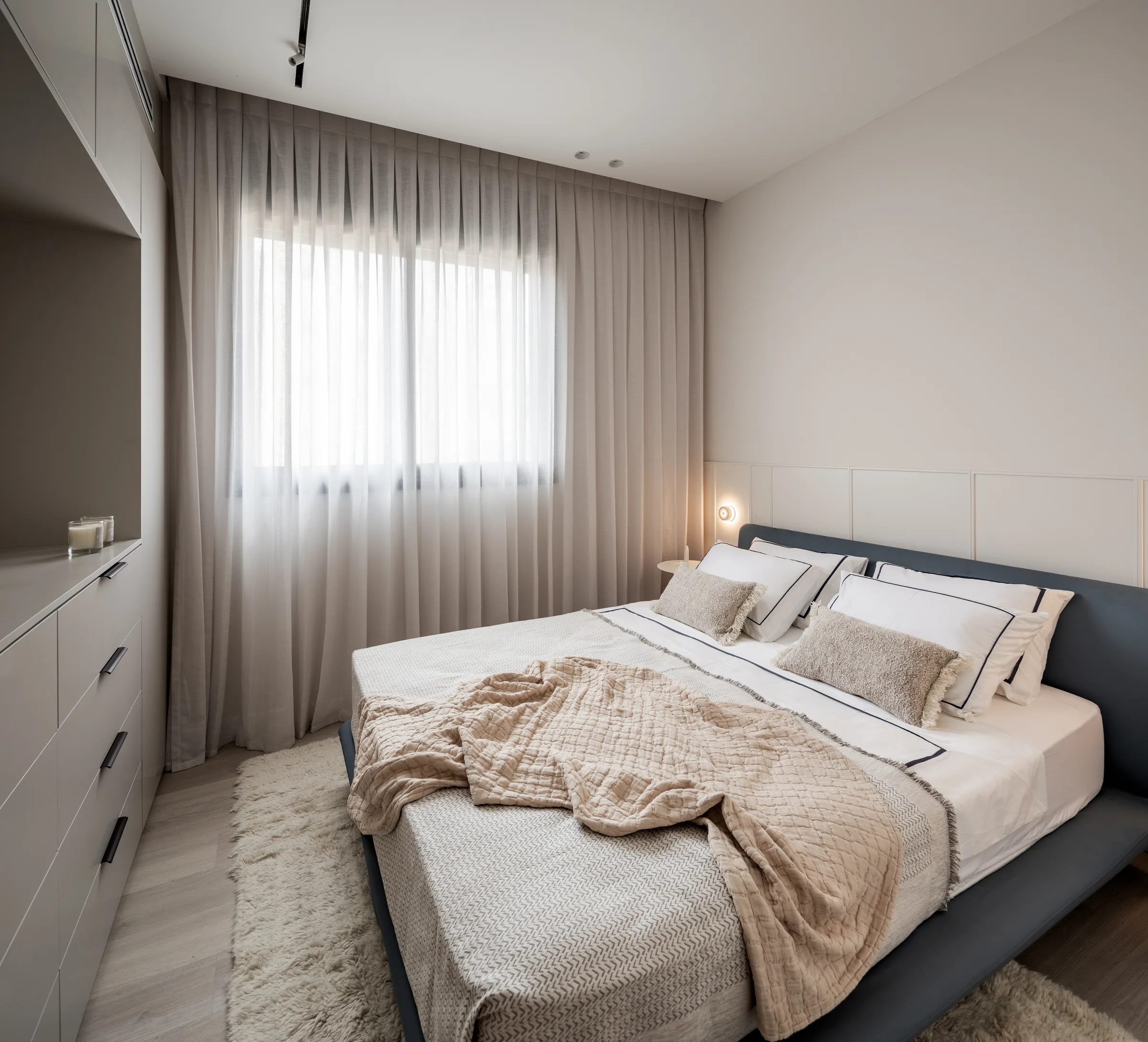 Sharet Show Apartment, detail